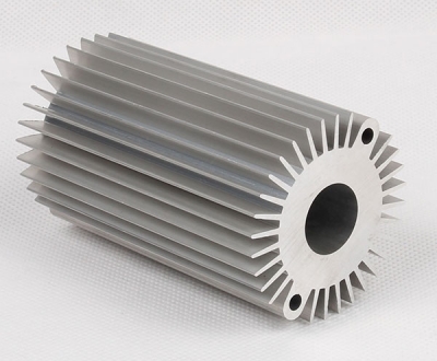 英国365上市公司 英国365上市公司